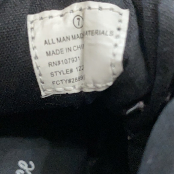 Girls justice black boots size 7 - Picture 5 of 9